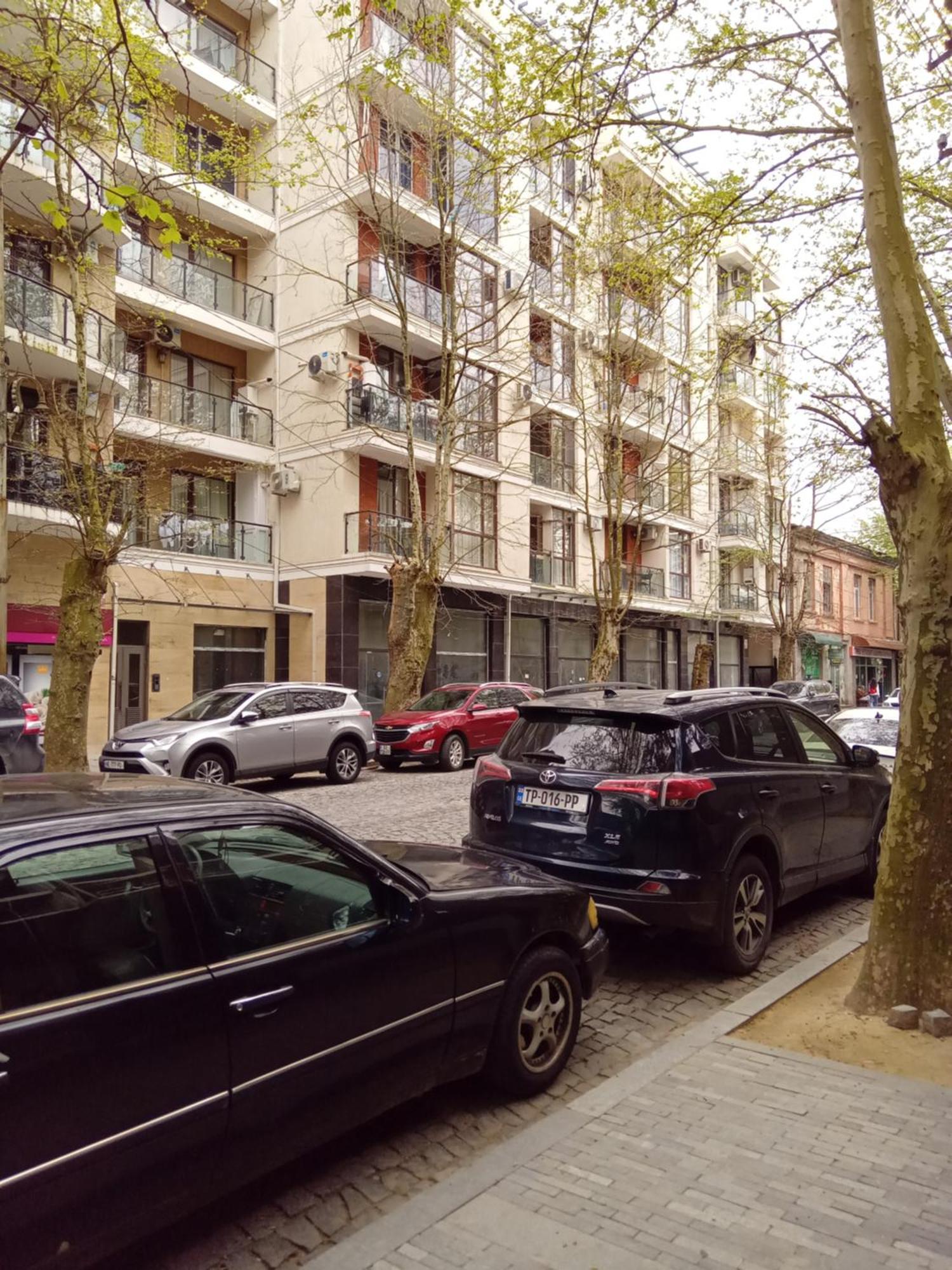 Picasso Apartment Kutaissi Exterior foto